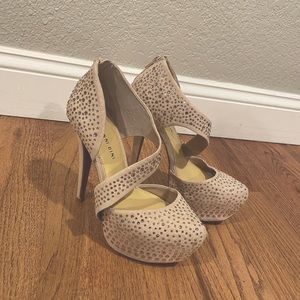 Gianni Bini Kionna Size 8 Jeweled Platform Heels NIB